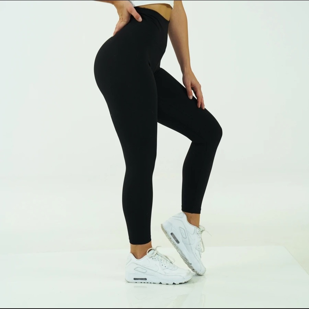 NVGTN brand new w tags True Black Signature Leggings